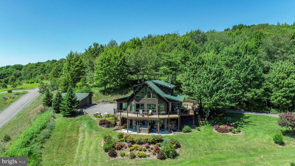 273 DAYLILY LANE