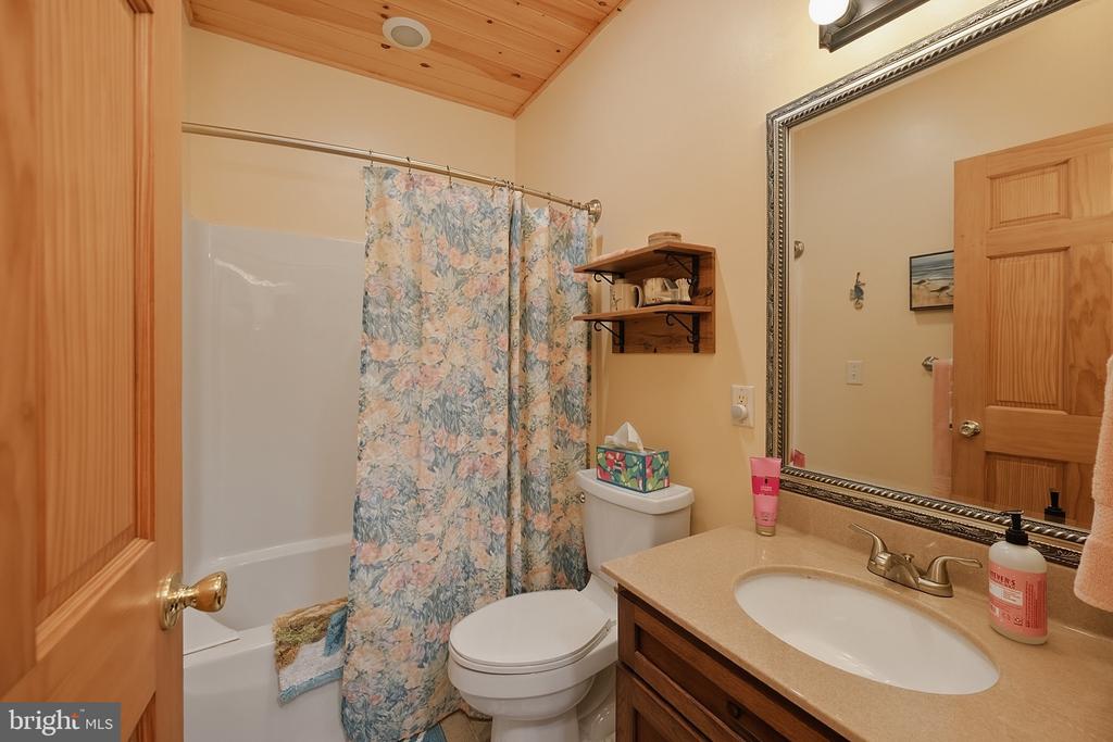 273 DAYLILY LANE