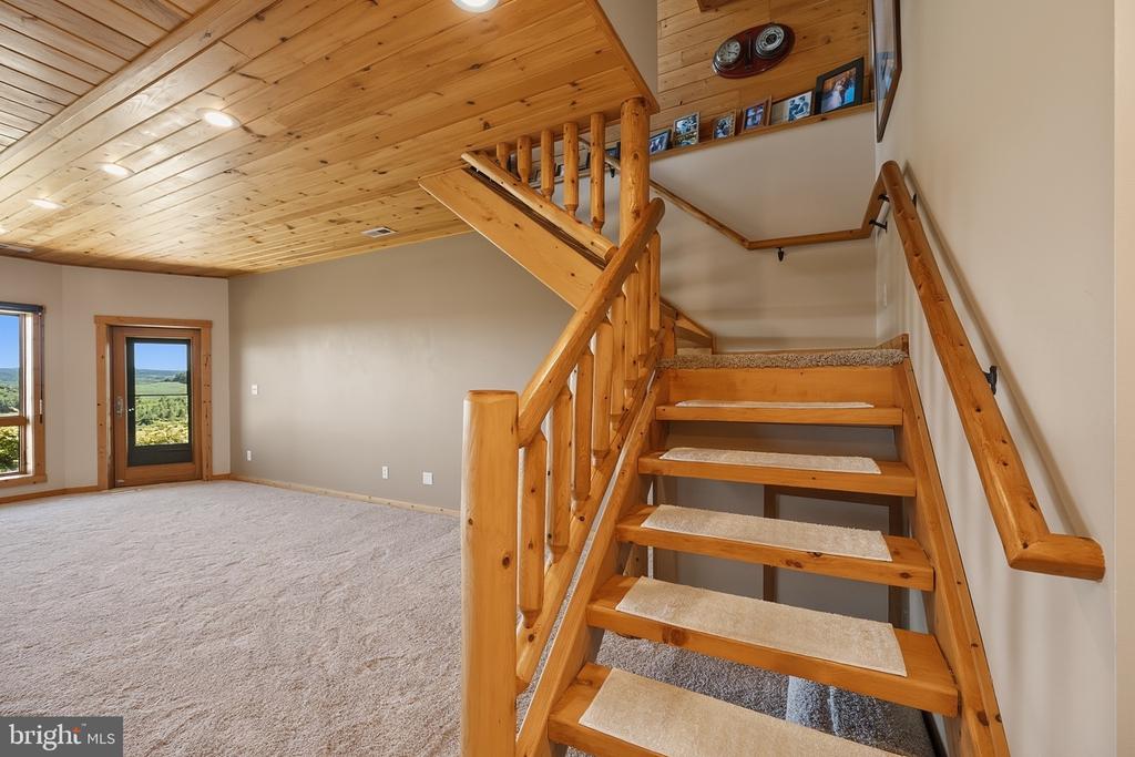 273 DAYLILY LANE