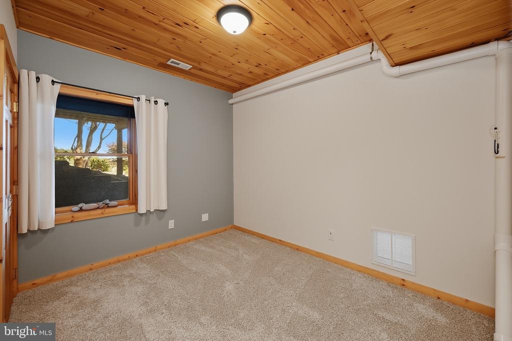 273 DAYLILY LANE
