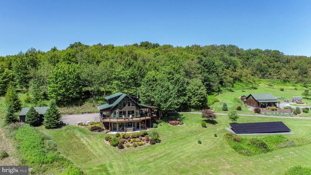 273 DAYLILY LANE