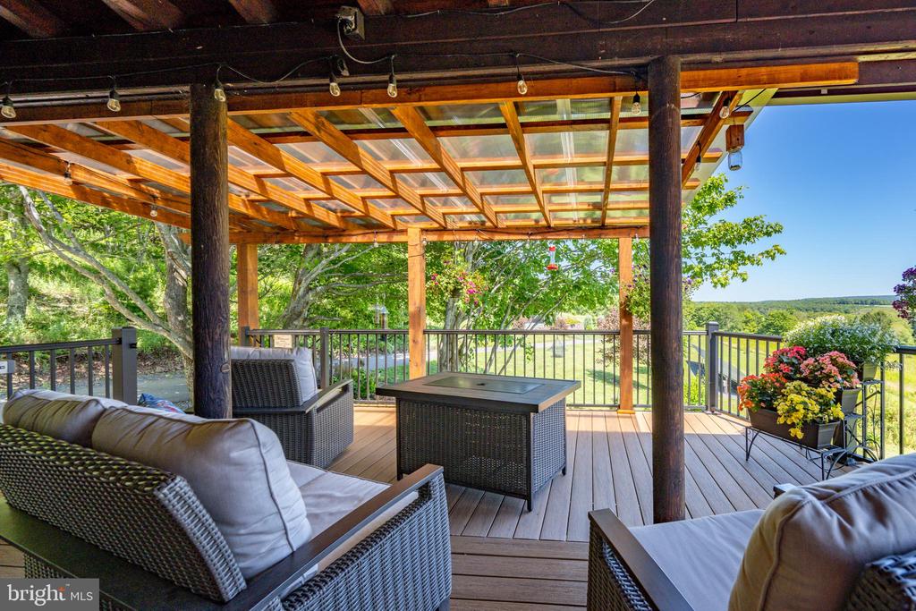 273 DAYLILY LANE