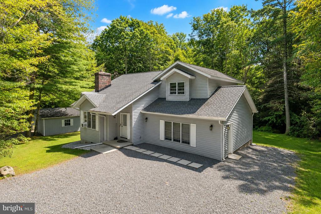 632 LIMPOPO LANE