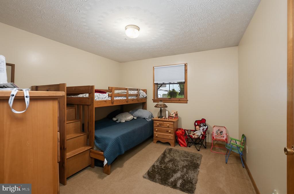6467 SANG RUN ROAD