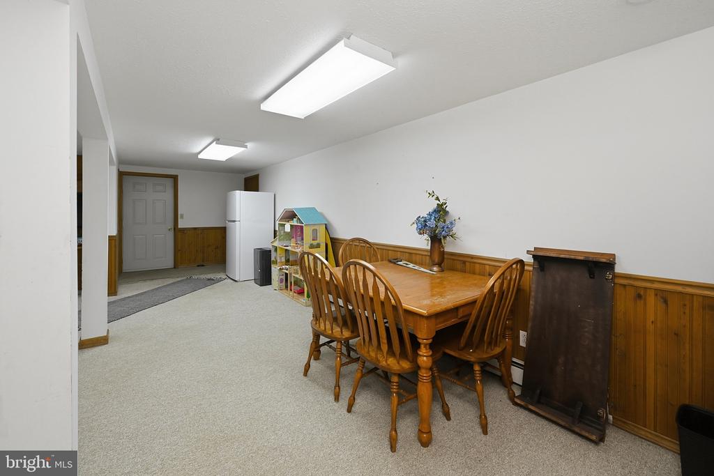 6467 SANG RUN ROAD