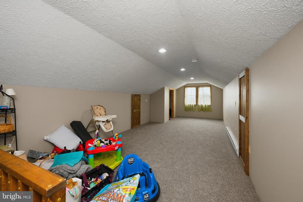 6467 SANG RUN ROAD