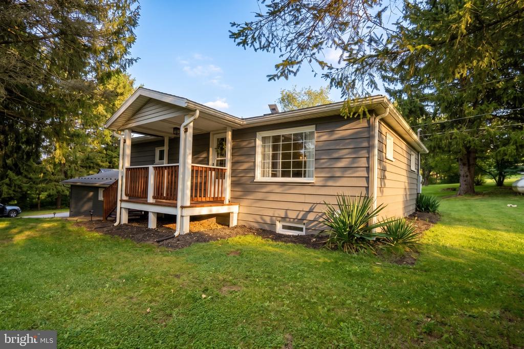 1158 KINGS RUN ROAD