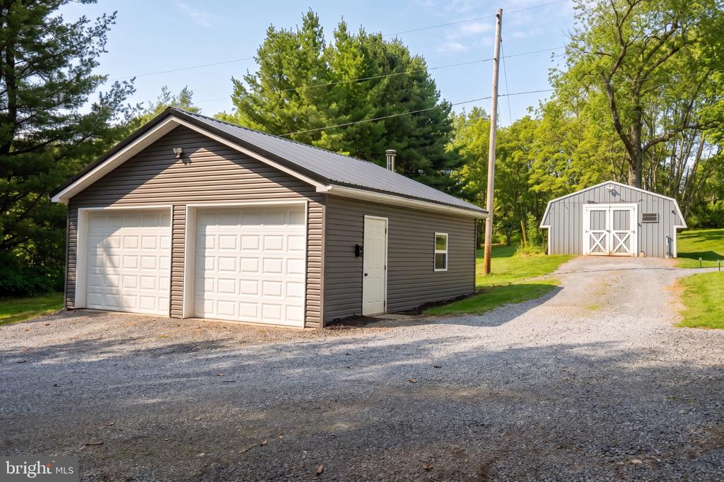 1158 KINGS RUN ROAD