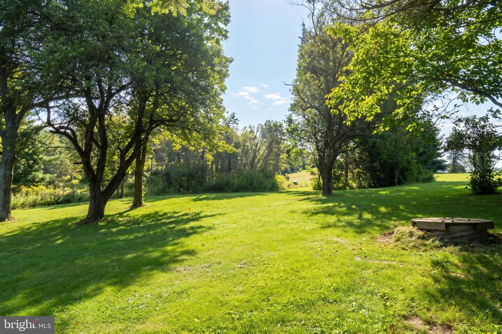 1158 KINGS RUN ROAD