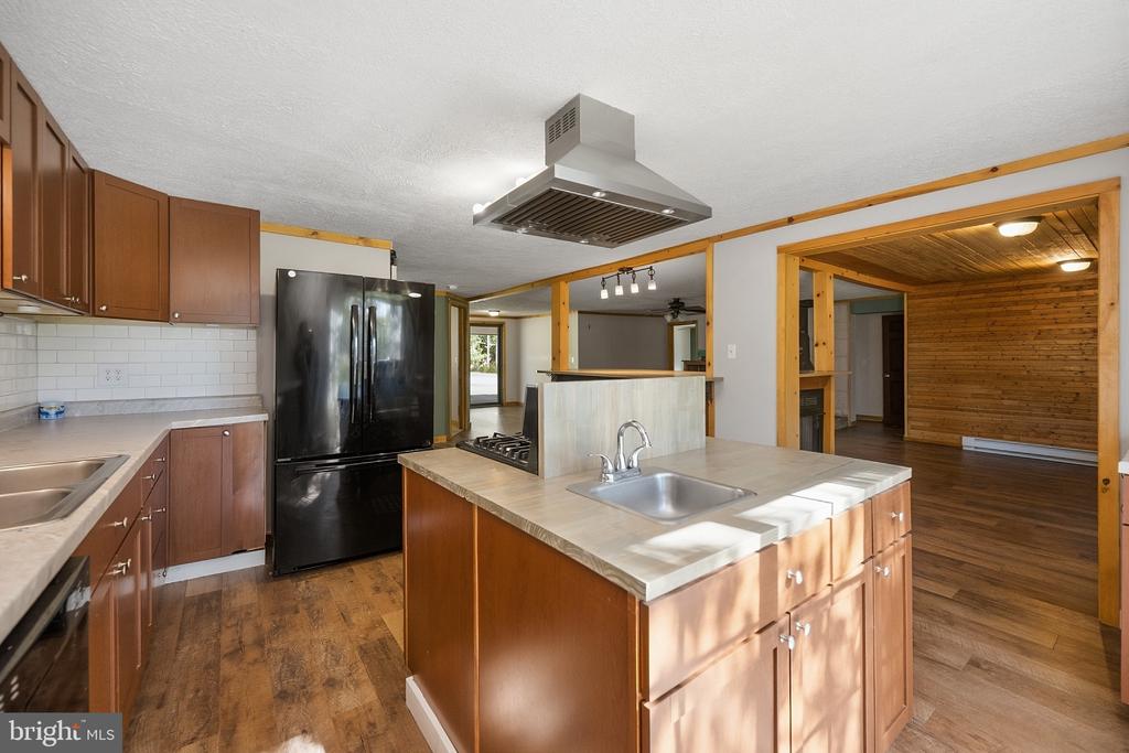 4866 CRANESVILLE ROAD