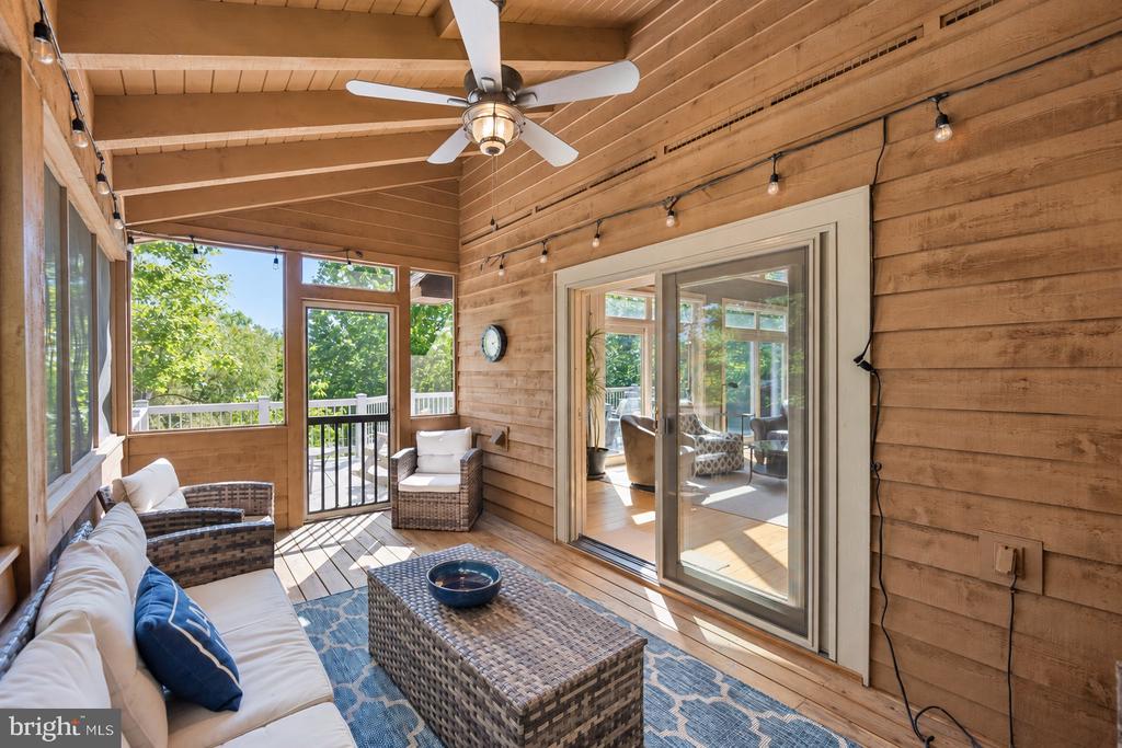 431 MOUNTAINTOP ROAD