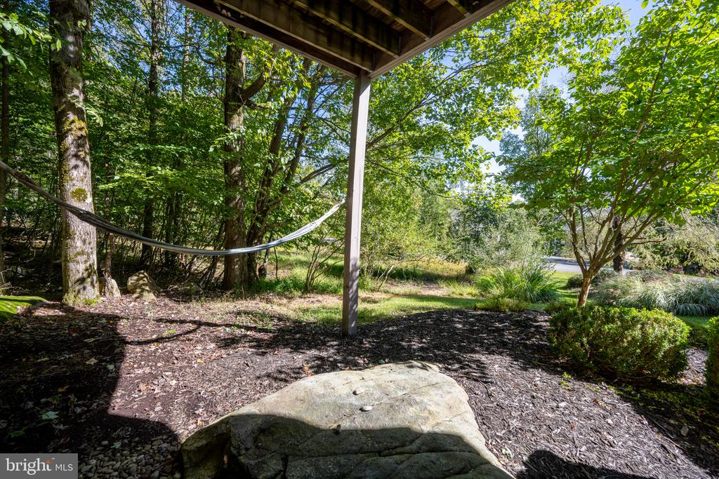 431 MOUNTAINTOP ROAD