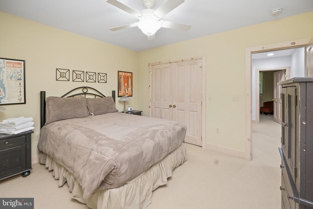 431 MOUNTAINTOP ROAD