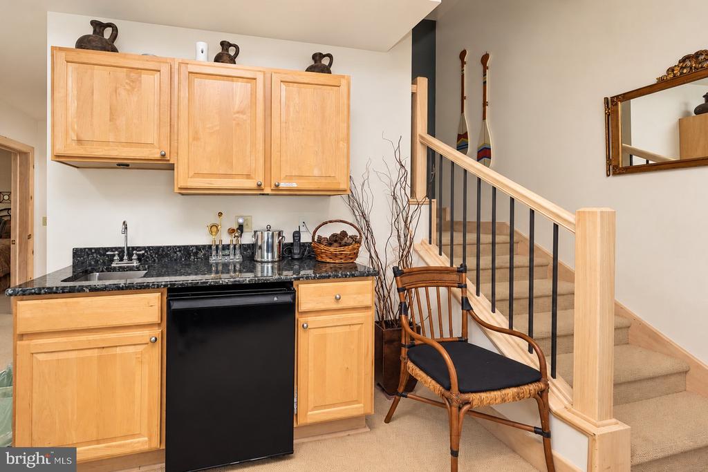 431 MOUNTAINTOP ROAD