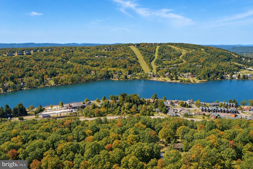150 LONGS OVERLOOK