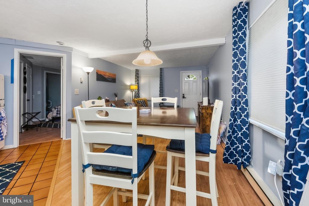 1724 MOSSER ROAD Unit: 8