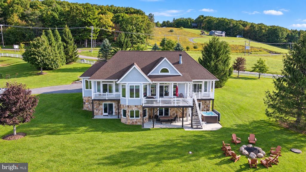 64 POND COURT