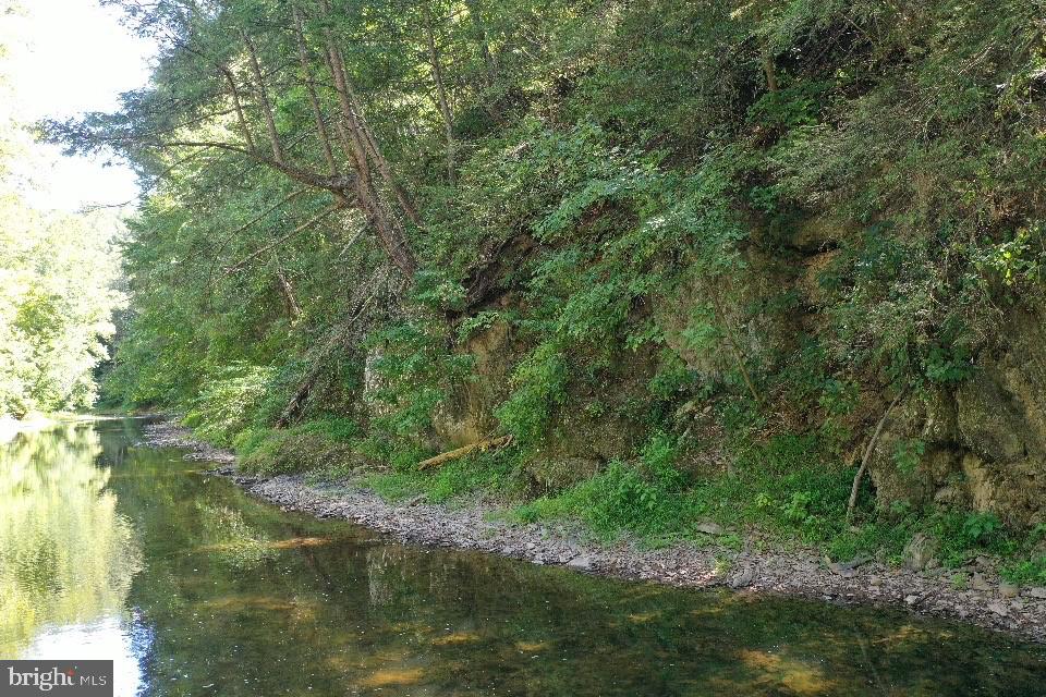 Pecktonville Rd