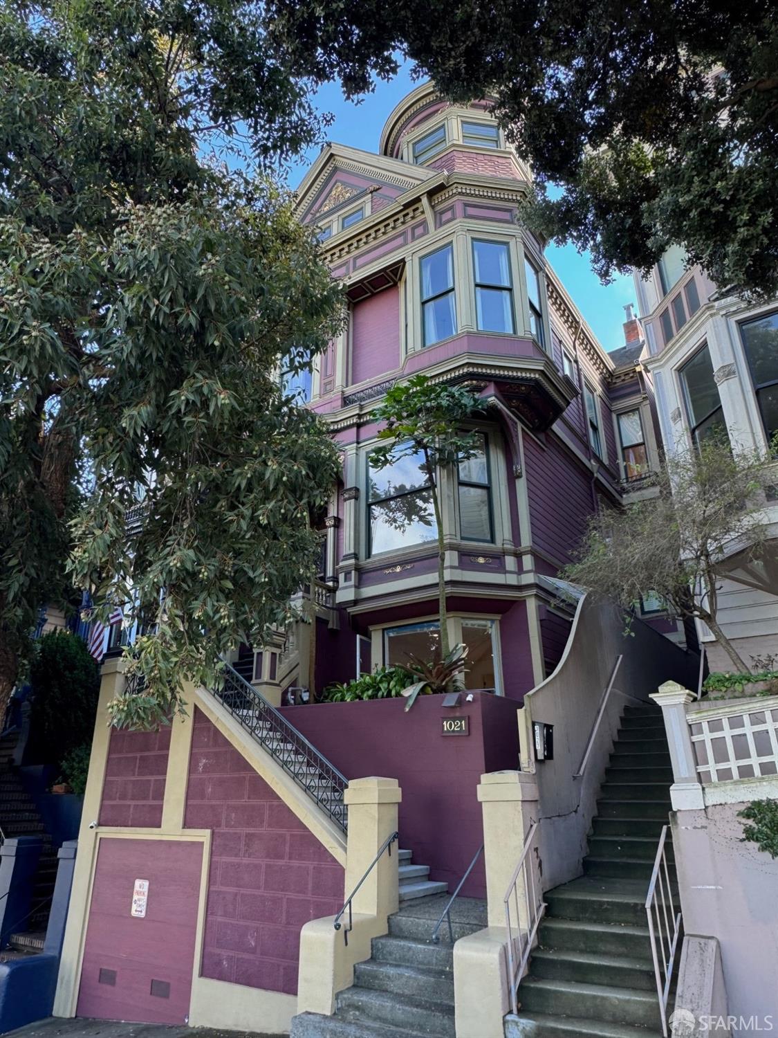 1021 Hayes Street