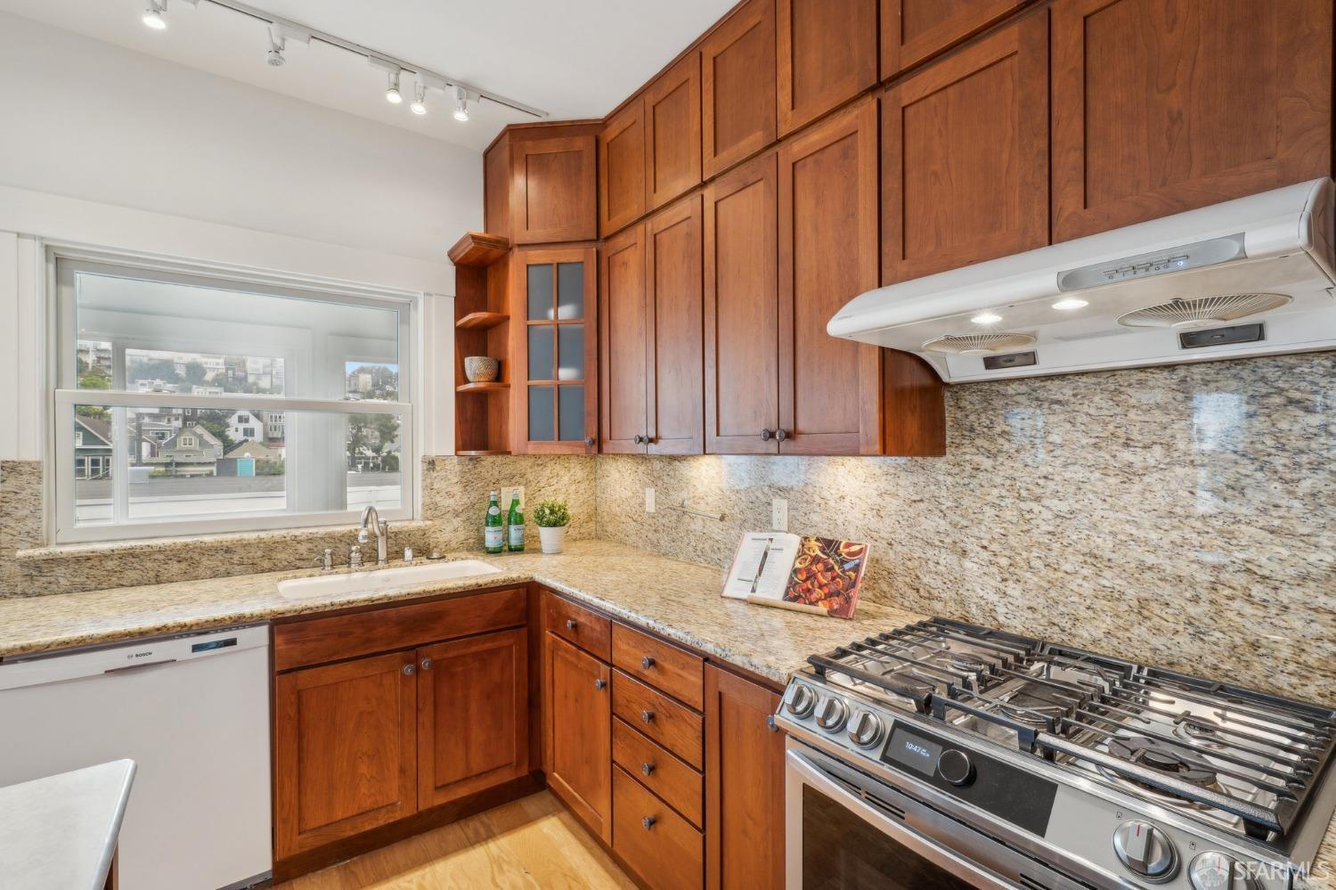 96 Caselli Avenue