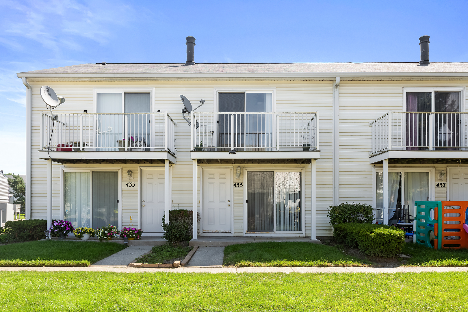 435 Meadow Green Lane