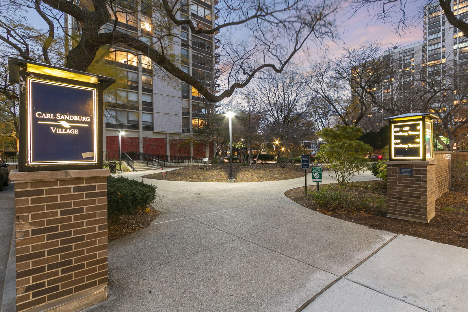 1360 N Sandburg Terrace Unit: 2503C