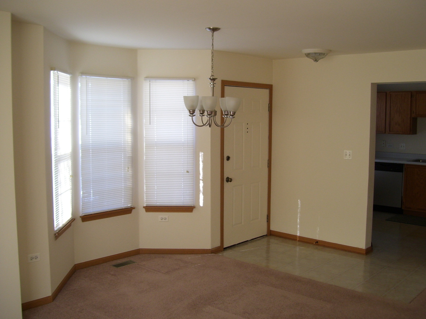 2511 SHEEHAN Drive Unit: 101