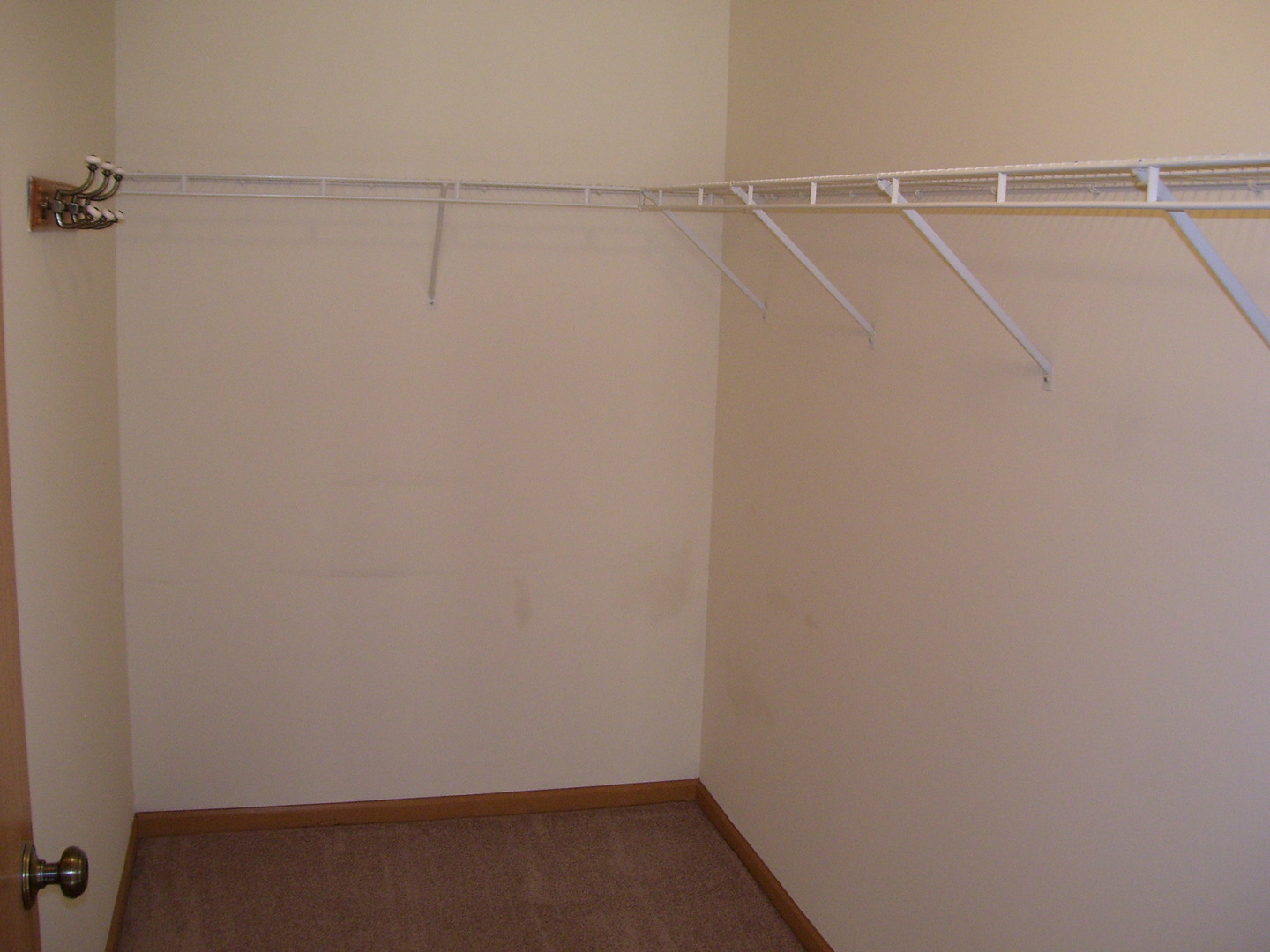 2511 SHEEHAN Drive Unit: 101