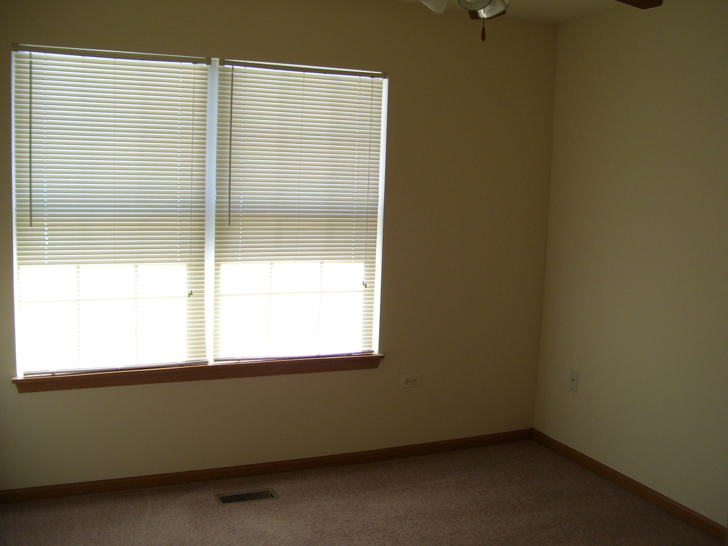 2511 SHEEHAN Drive Unit: 101