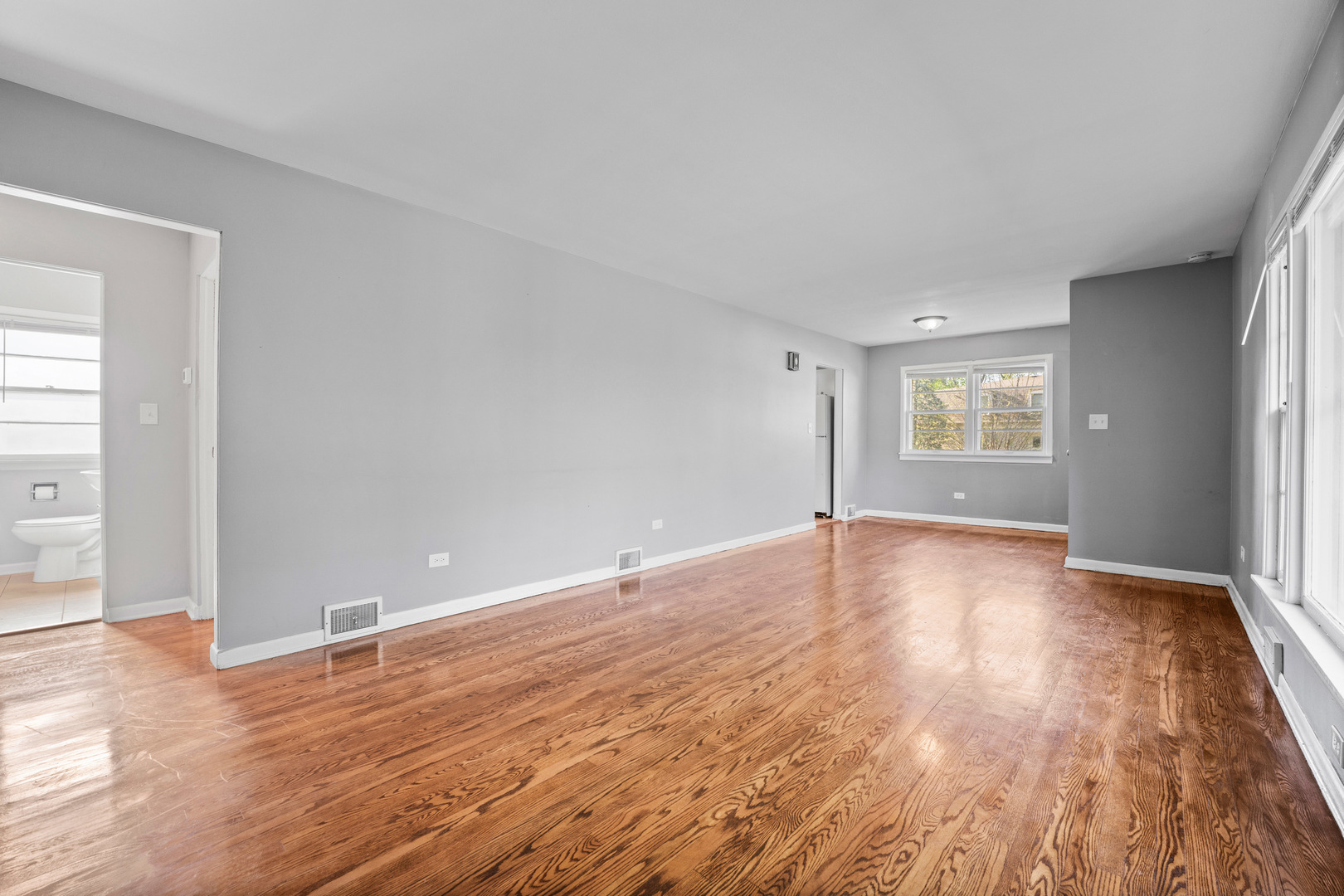 200 S Roselle Road