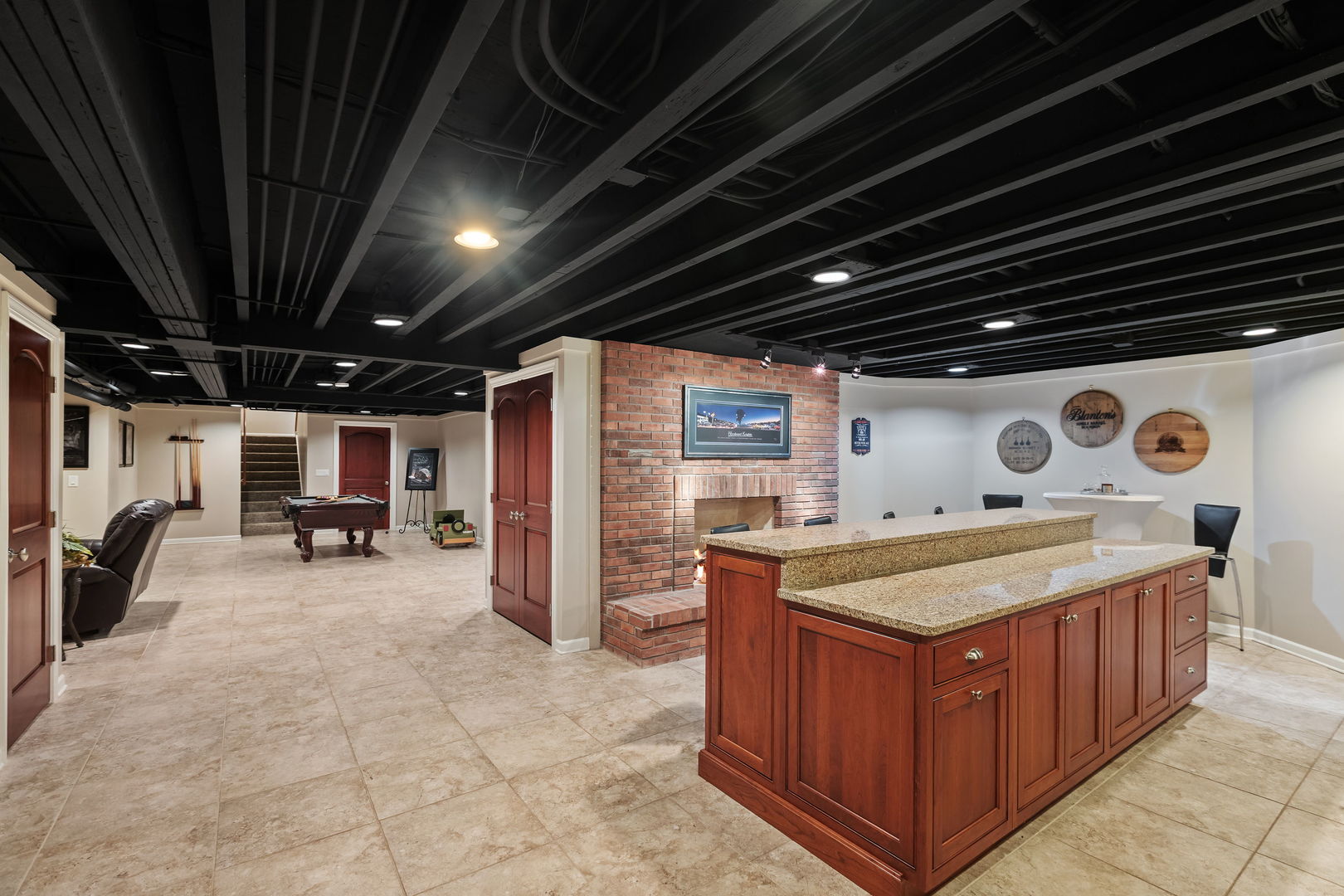 2S546 Heaton Drive