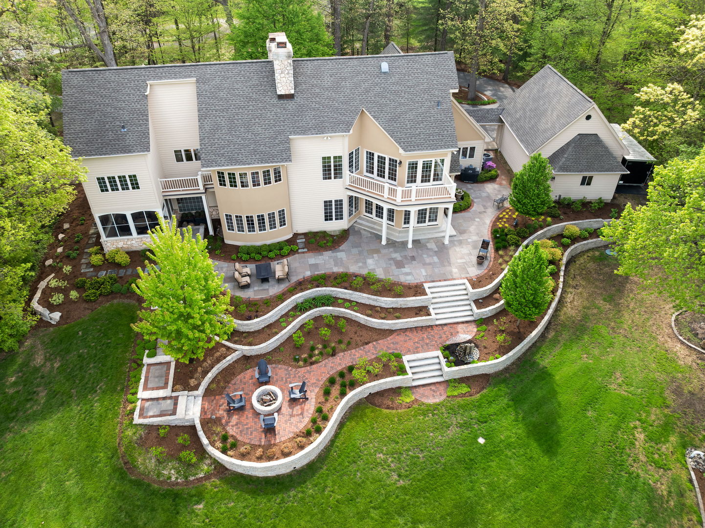 2S546 Heaton Drive