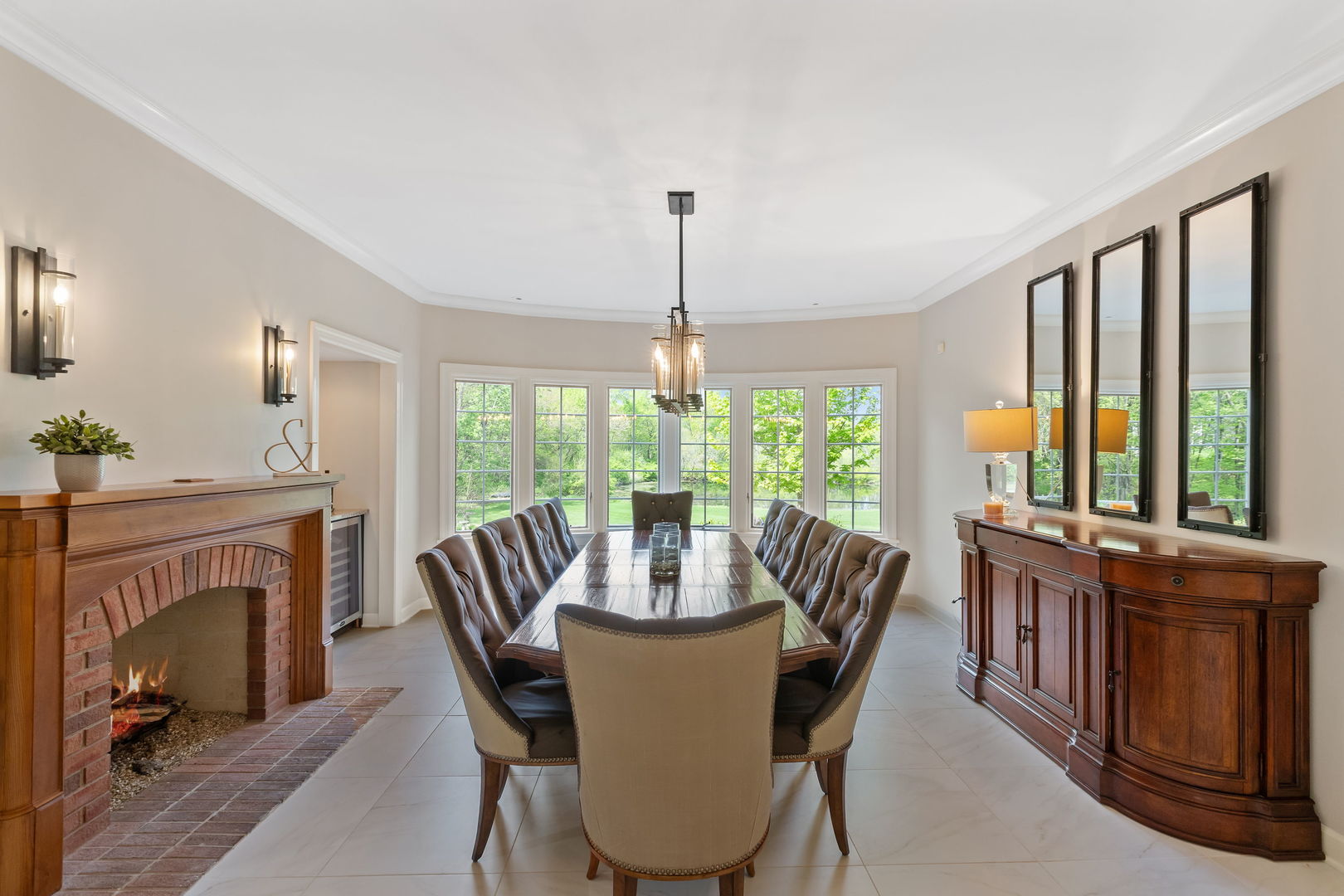 2S546 Heaton Drive