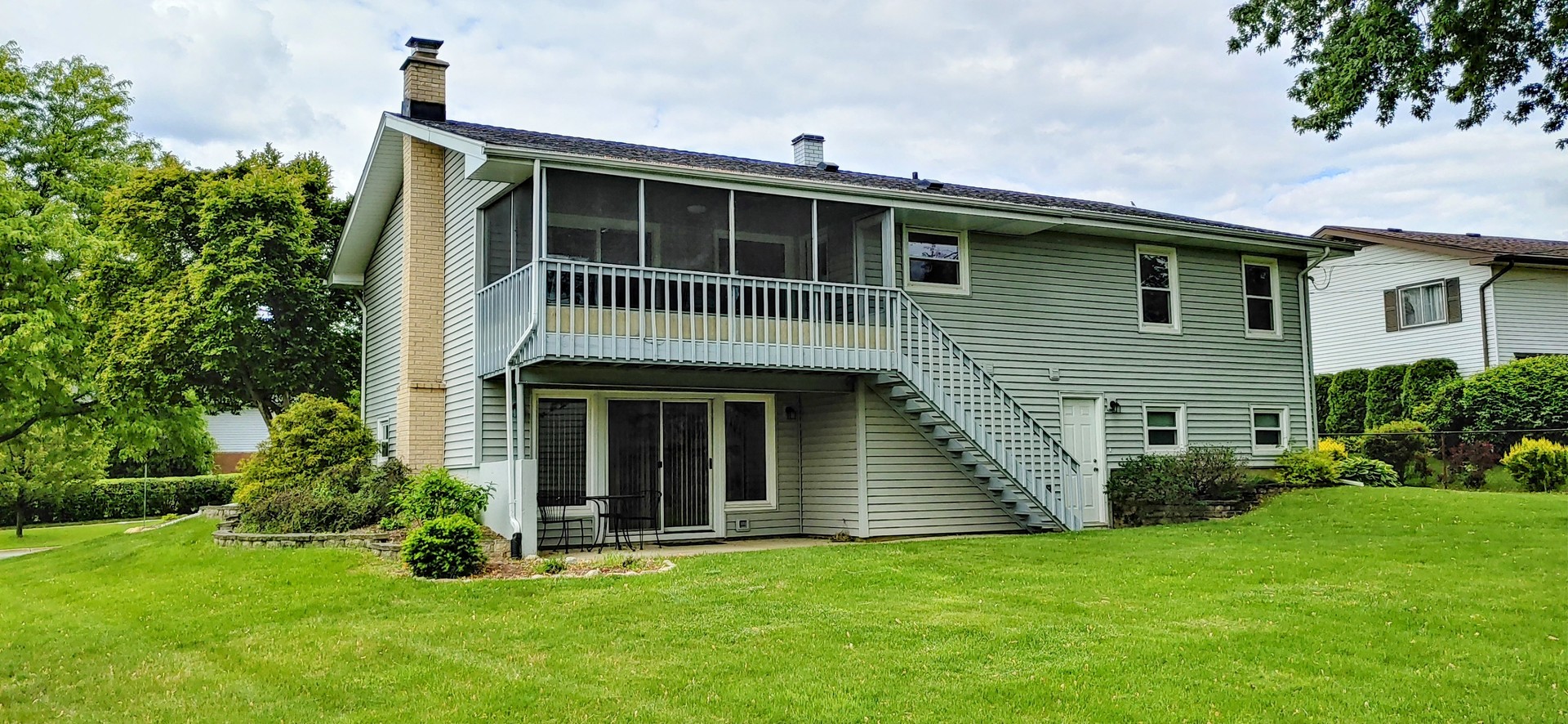 1750 Chippendale Road