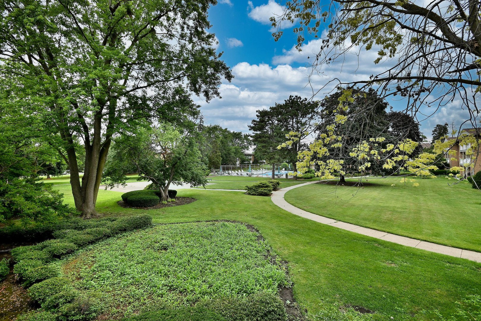 960 Beau Drive Unit: 205