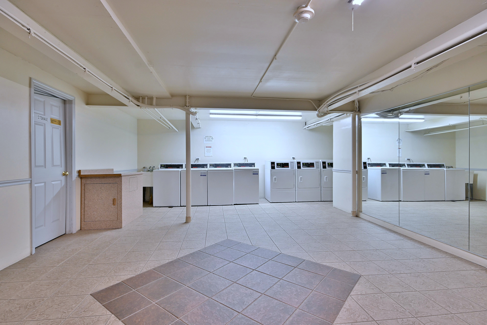 960 Beau Drive Unit: 205