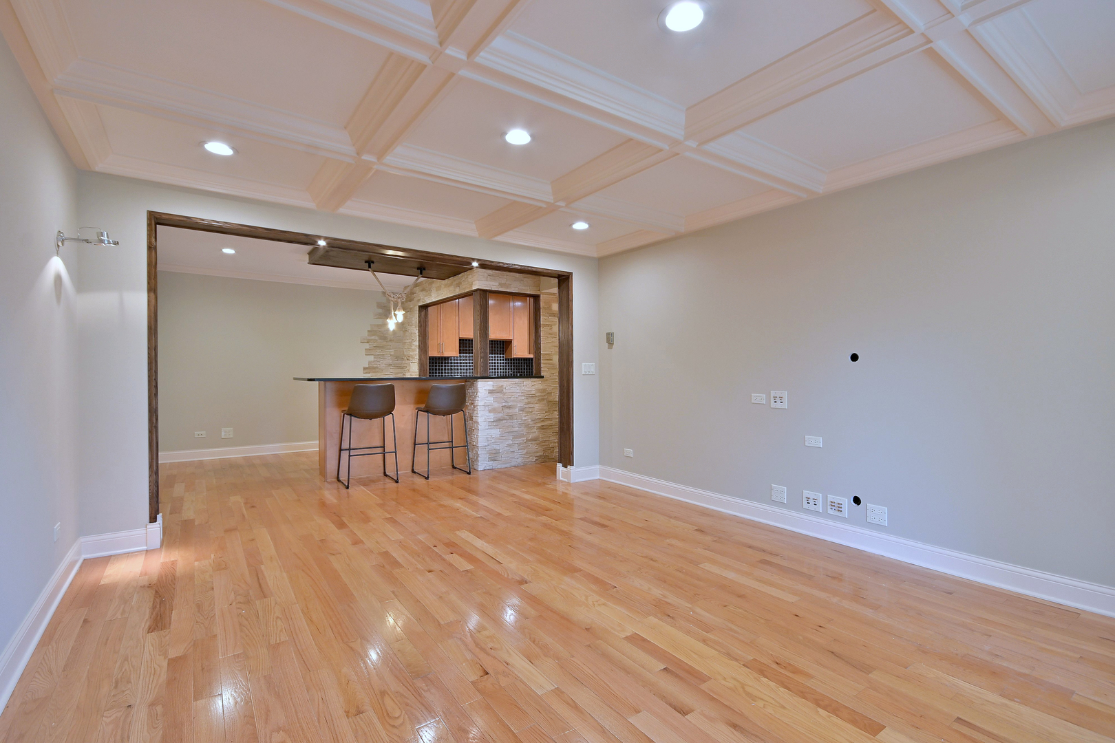 960 Beau Drive Unit: 205