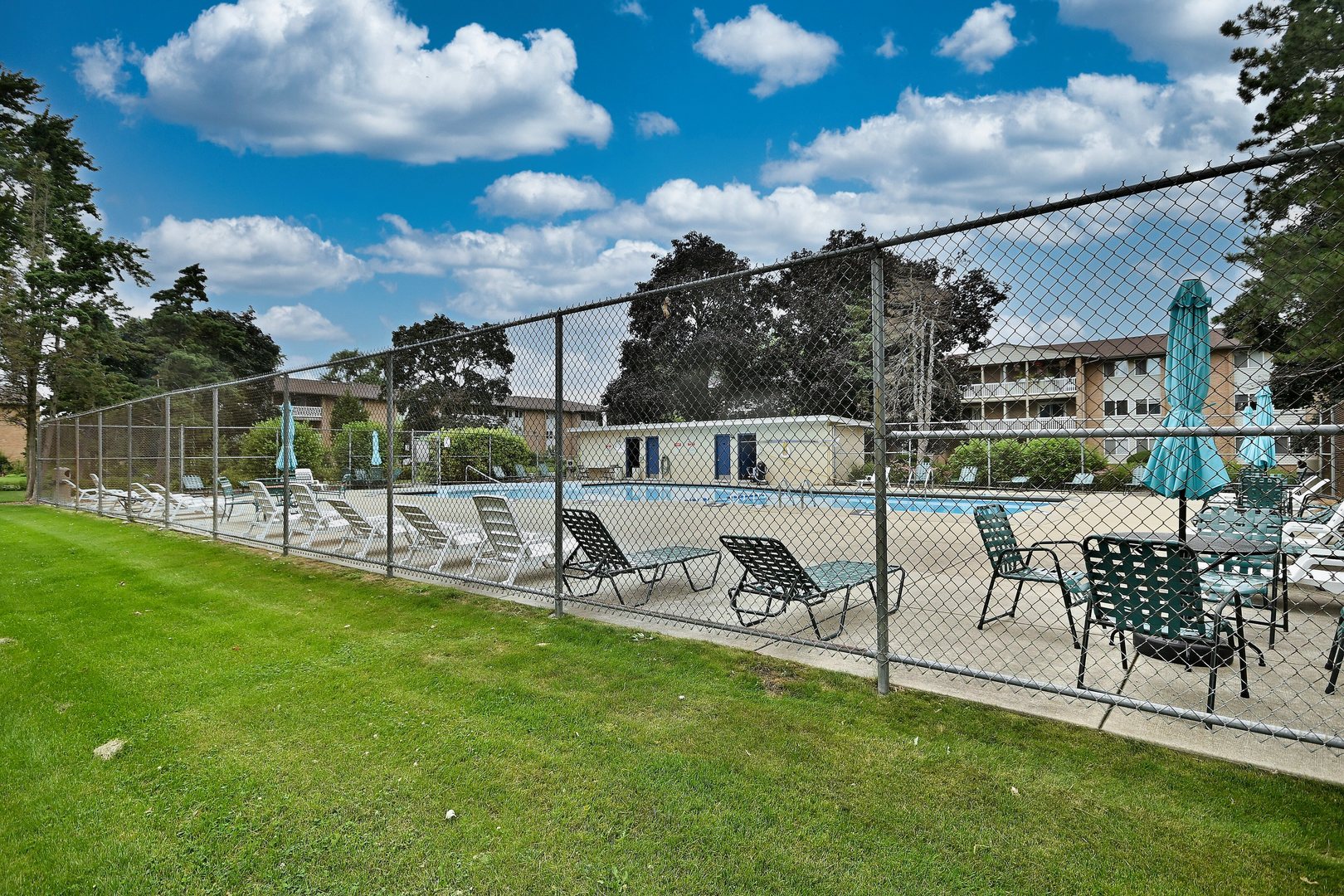 960 Beau Drive Unit: 205