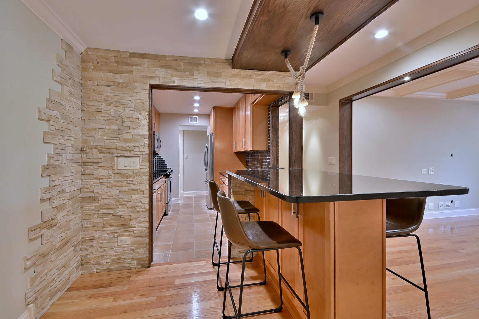 960 Beau Drive Unit: 205