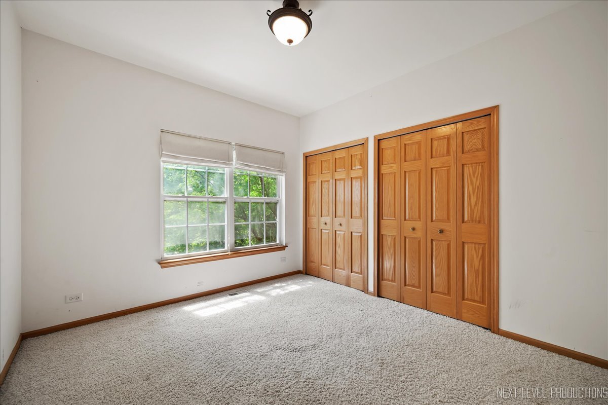 631 E Willow Street Unit: 0