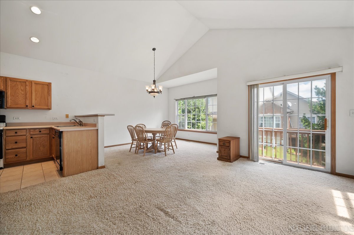 631 E Willow Street Unit: 0