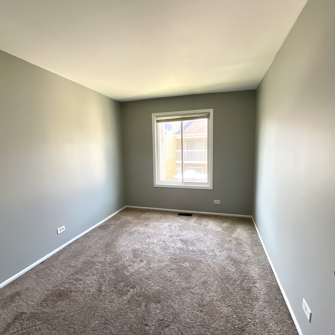 25 Fernwood Drive Unit: 25P