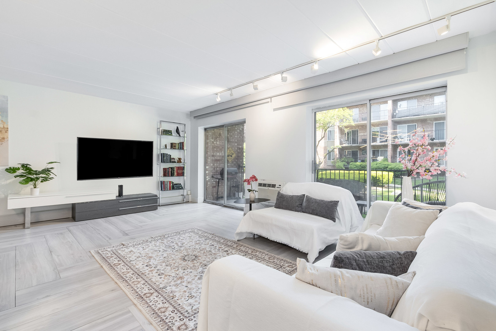 1001 N Mill Street Unit: 103