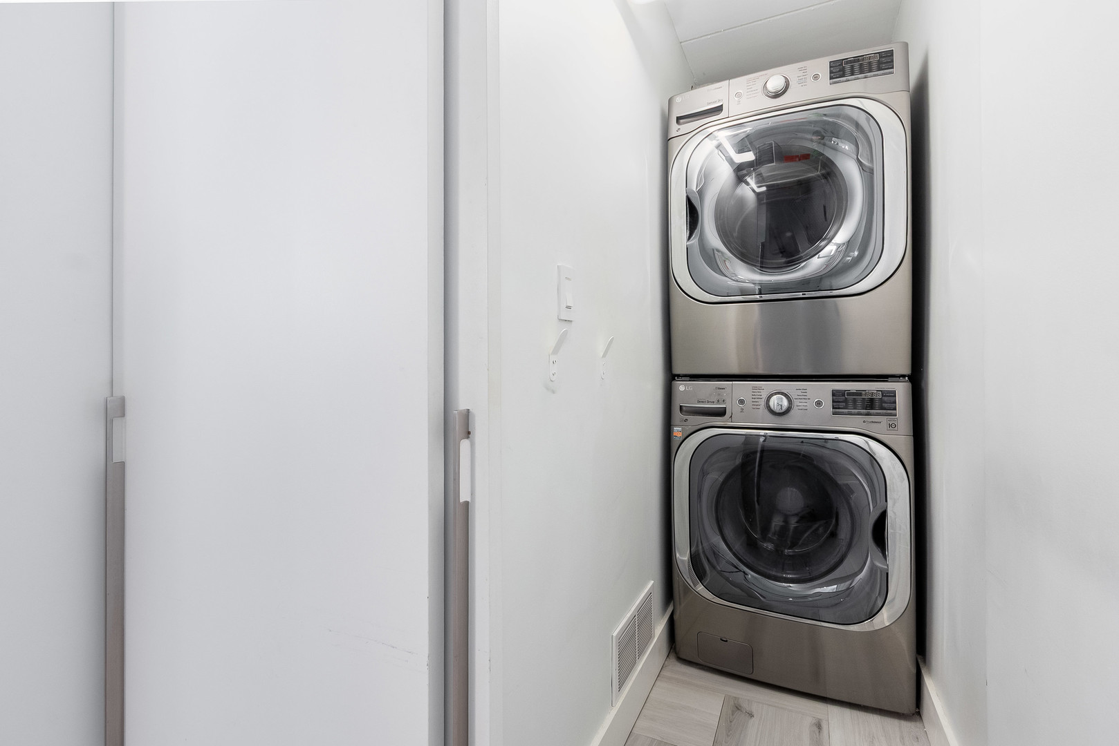 1001 N Mill Street Unit: 103
