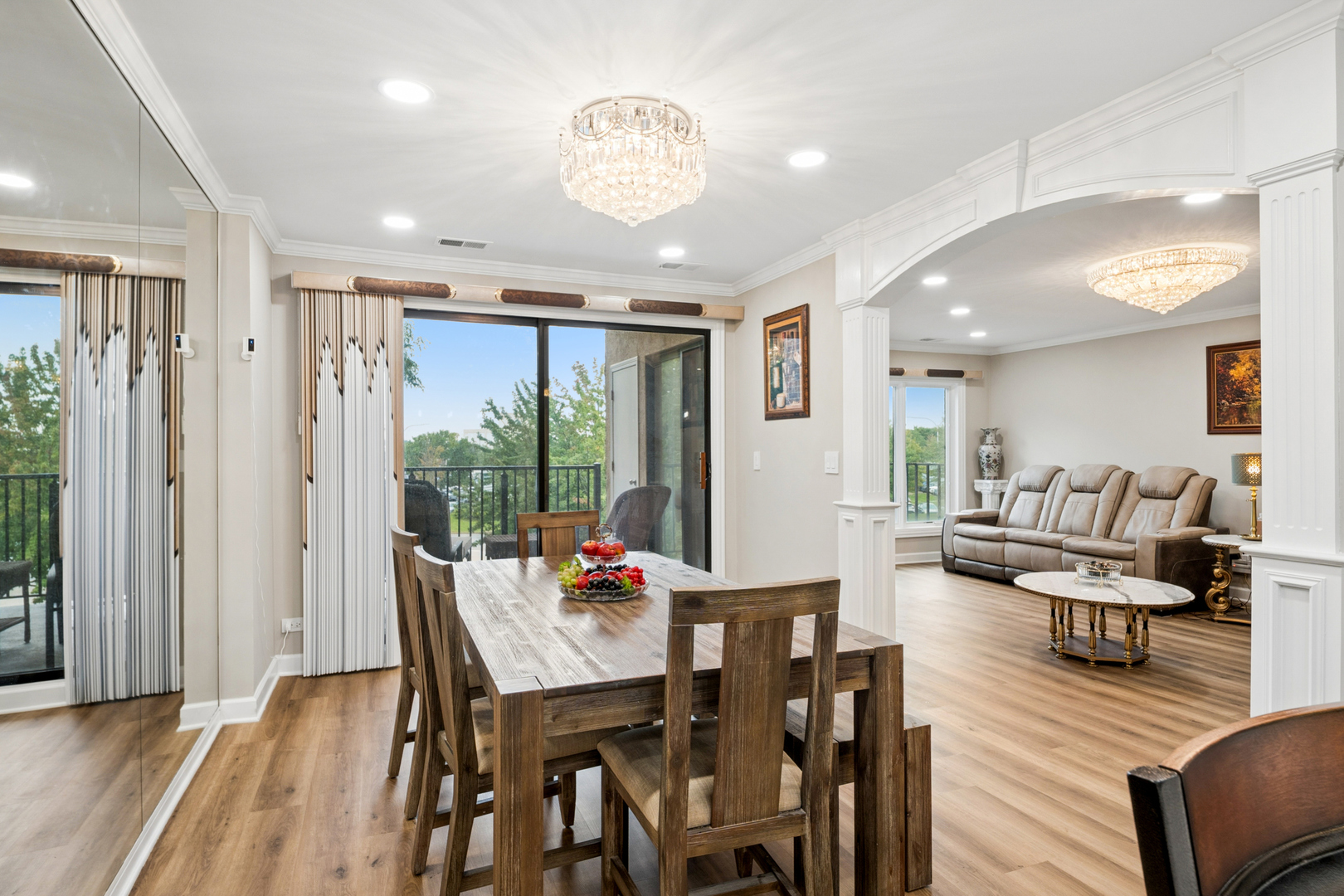 453 Raintree Drive Unit: 3P