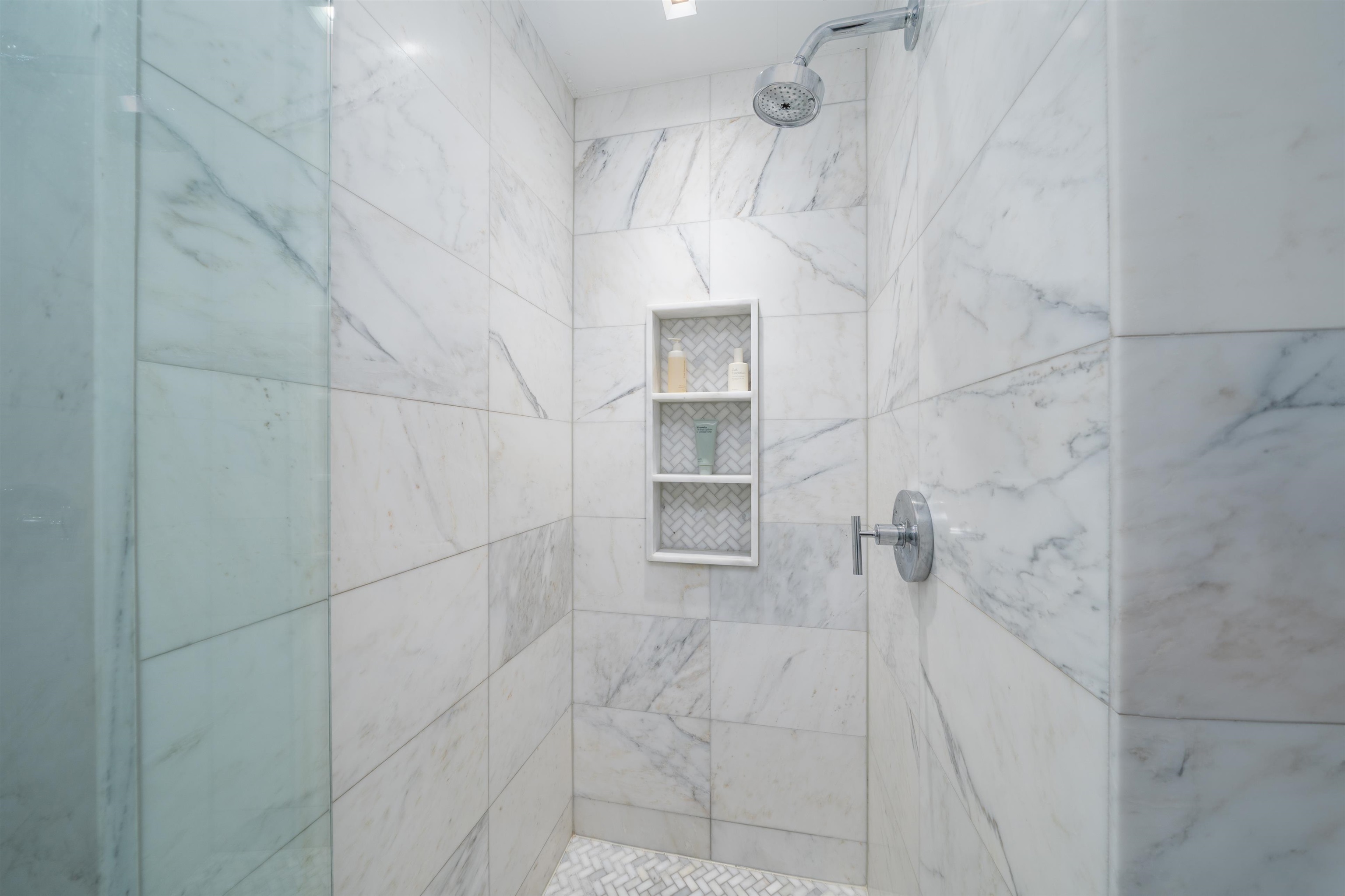 77 HUDSON ST Unit: 2803