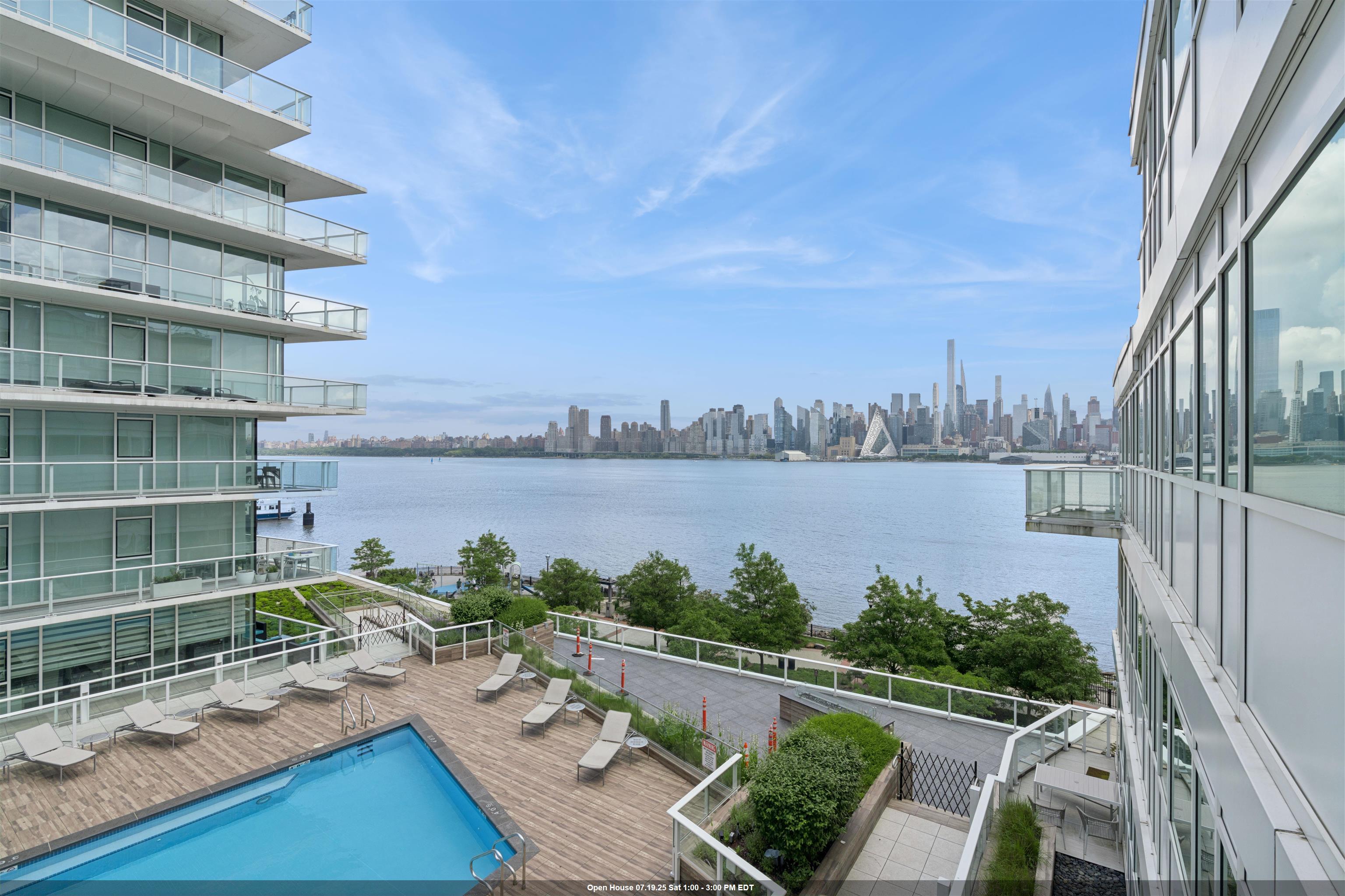 800 AVENUE AT PORT IMPERIAL