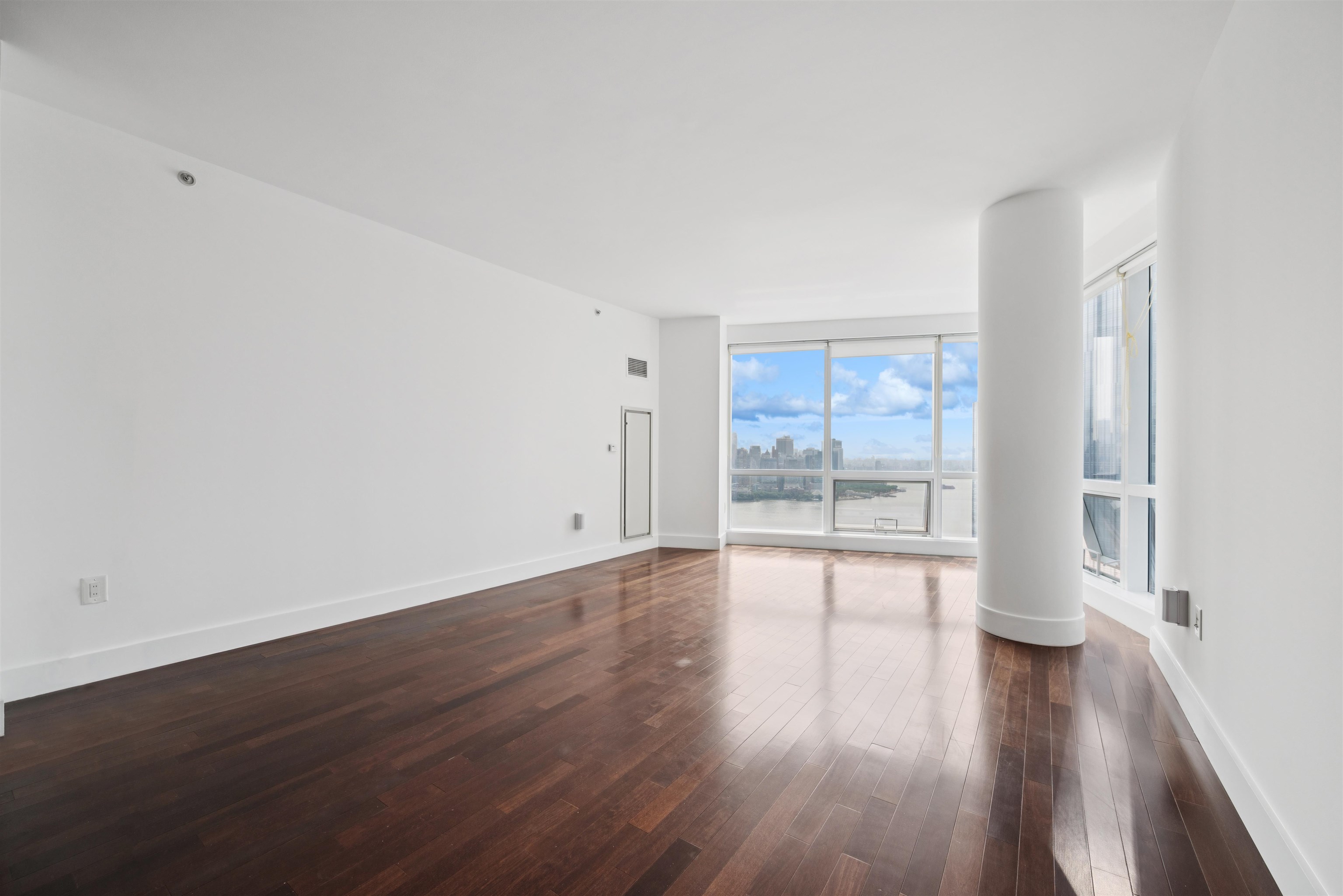 77 HUDSON ST Unit: PH 4505