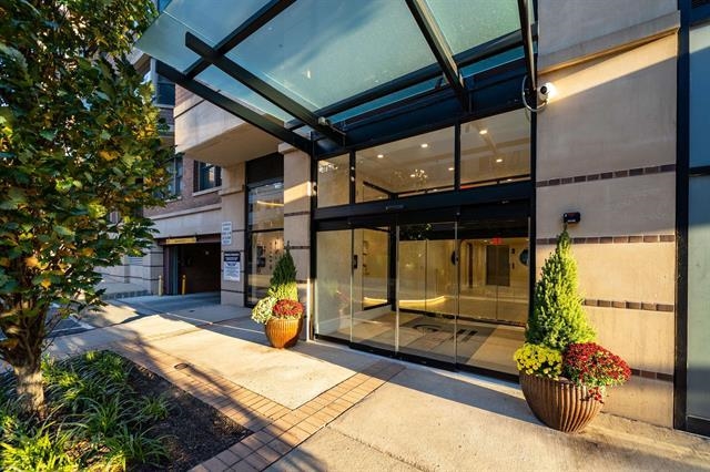 20 AVENUE AT PORT IMPERIAL Unit: 514