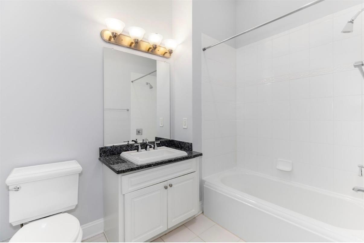 20 AVENUE AT PORT IMPERIAL Unit: 514